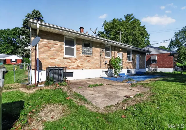 Homes for sale in Saint Louis, MO | 9248 Filibert Dr, Saint Louis, MO 63137 | MLS# MIS26026229