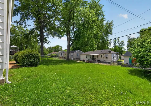 Homes for sale in Saint Louis, MO | 1132 Darr Dr, Saint Louis, MO 63137 | MLS# MIS26026520