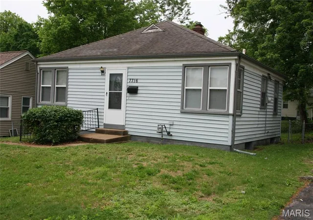 2nd image of 7716 Brocton Ct, Saint Louis, MO 63121 | MLS# MIS26026529
