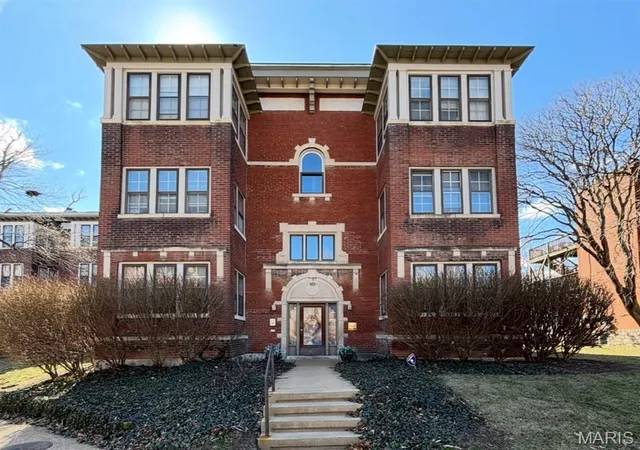 Photo 1 of Condo for sale at 5900 Mcpherson Ave #2W, St Louis, MO 63112 | MLS# MIS26026604 | Listing updated on 2026-08-28
