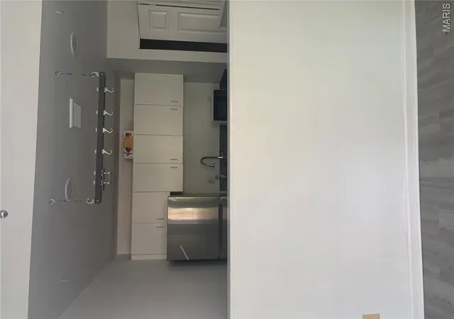 Photo 2 of Condo for sale at 5900 Mcpherson Ave #2W, St Louis, MO 63112 | MLS# MIS26026604 | Listing updated on 2026-08-28