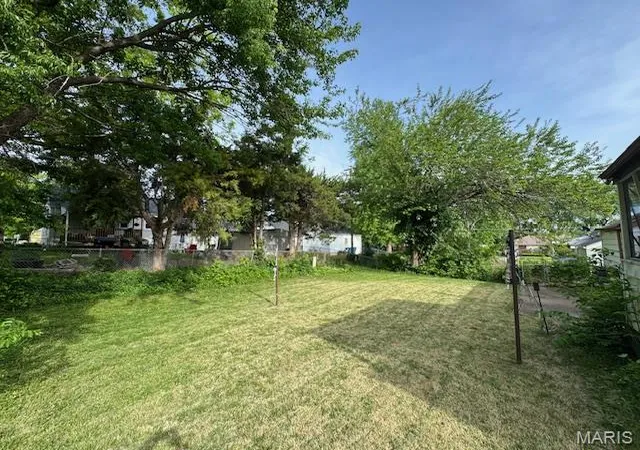 4th image of 2409 Wieck Dr, Saint Louis, MO 63136 | MLS# MIS26026732