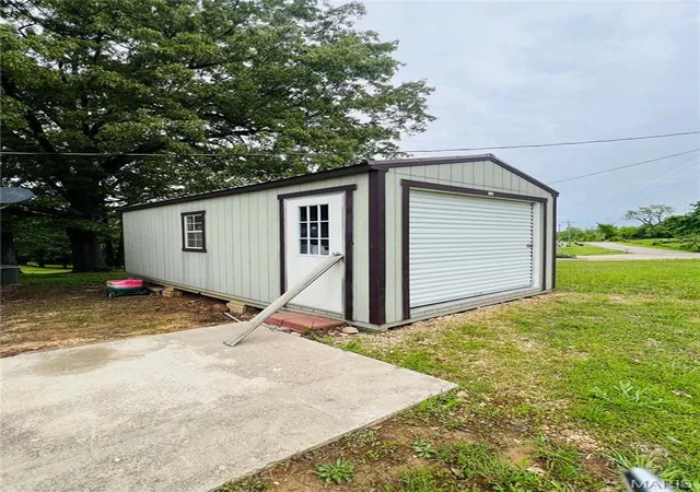Photo 5 of Single Family Residence at 492 N Harty St, Puxico, MO 63960 | MLS# MIS26026847 | | Sold on 2026-07-07