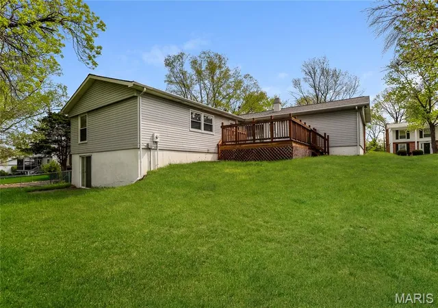 14th image of 2291 Hill House Rd, Chesterfield, MO 63017 | MLS# MIS26027004