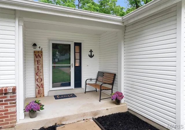 2nd image of 42 N Kern Dr, O Fallon, MO 63366 | MLS# MIS26027022