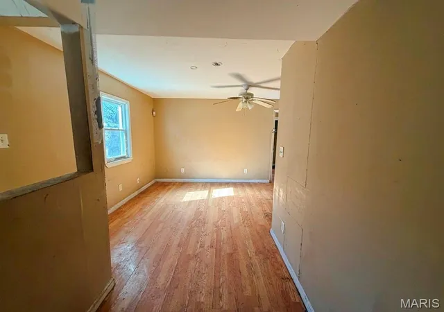 4th image of 10165 Count Dr, St Louis, MO 63136 | MLS# MIS26027023
