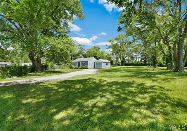 Homes for sale in Cahokia, IL | 2724 Camp Jackson Rd, Cahokia, IL 62206 | MLS# MIS26027032