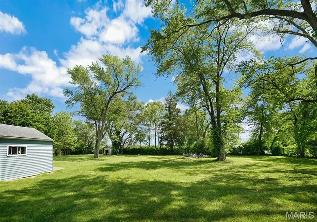 Homes for sale in Cahokia, IL | 2724 Camp Jackson Rd, Cahokia, IL 62206 | MLS# MIS26027032