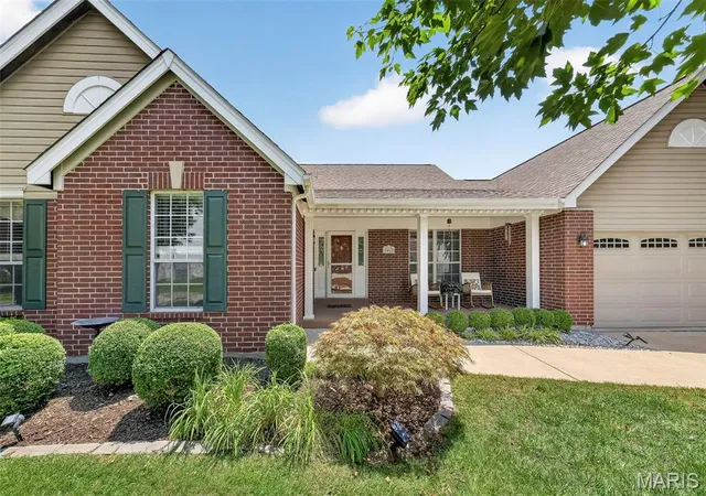 5th image of 7462 Little Oaks Dr Dr, O Fallon, MO 63368 | MLS# MIS26027152
