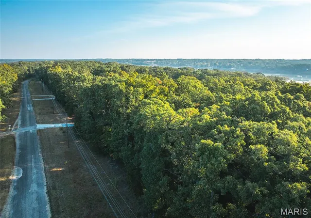 Homes for sale in Cuba, MO | 1456 Sequoya Ih Rd, Cuba, MO 65453 | MLS# MIS26027245