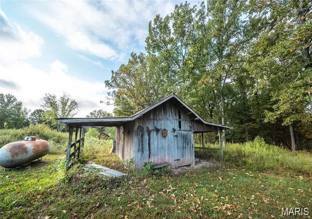 Homes for sale in Sullivan, MO | 9324 Martin Cemetary Rd, Sullivan, MO 63080 | MLS# MIS26027308