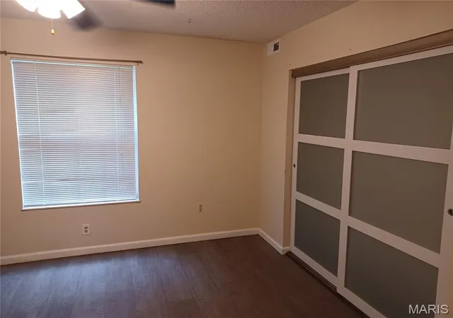 Photo 3 of Condo for sale at 3129 Edwards Pl #102, Maryland Heights, MO 63043 | MLS# MIS26027337 | Listing updated on 2026-10-23