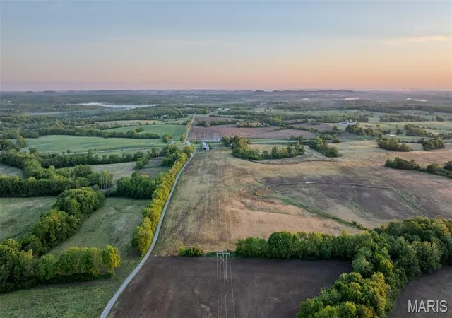 Homes for sale in Elsberry, MO | 000 Walnut Hill Lane / Hwy B, Elsberry, MO 63343 | MLS# MIS26027365