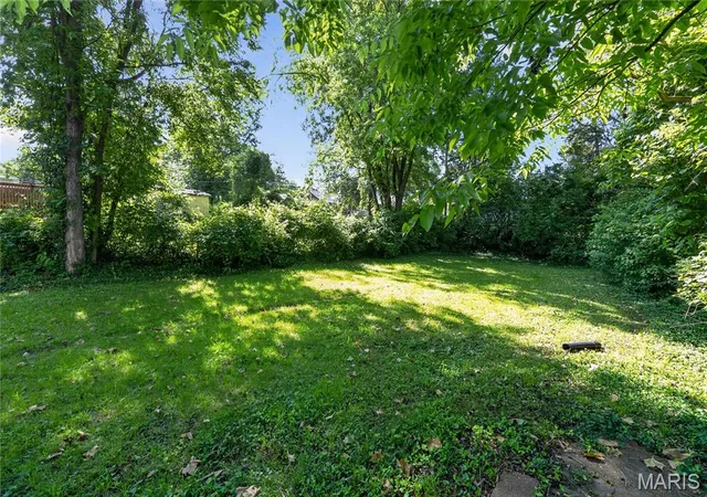 Photo 4 of Single family home for sale at 8316 Garfield Ave, Saint Louis, MO 63114 | MLS# MIS26027377 | Listing updated on 2026-09-03