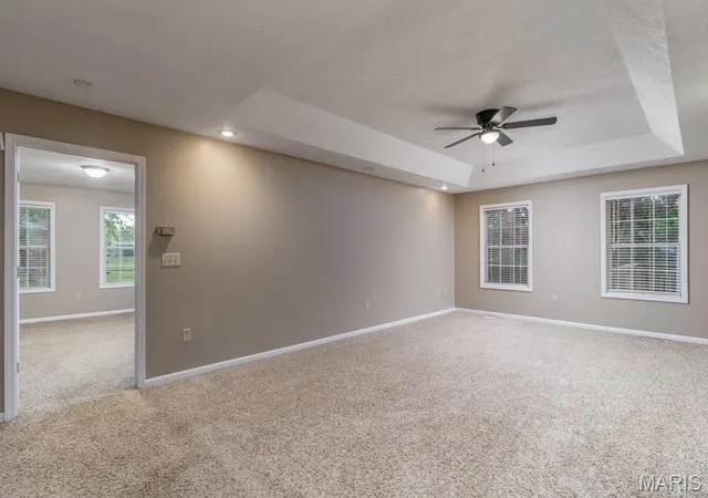 Homes for sale in Lebanon, MO | 404 Magnolia Ct, Lebanon, MO 65536 | MLS# MIS26027496