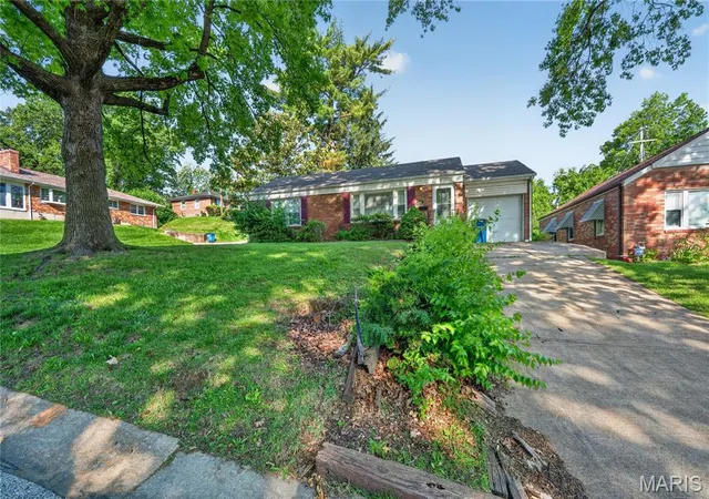 Photo 1 of Single family home for sale at 4701 Nelson Dr, Saint Louis, MO 63121 | MLS# MIS26027497 | Listing updated on 2026-09-03