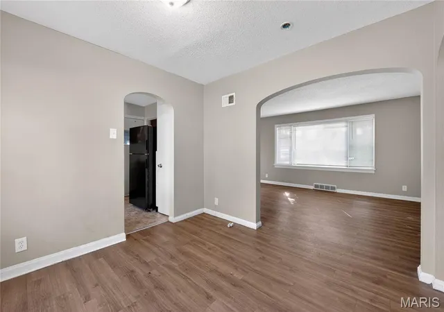 Photo 2 of Single family home for sale at 4701 Nelson Dr, Saint Louis, MO 63121 | MLS# MIS26027497 | Listing updated on 2026-09-03