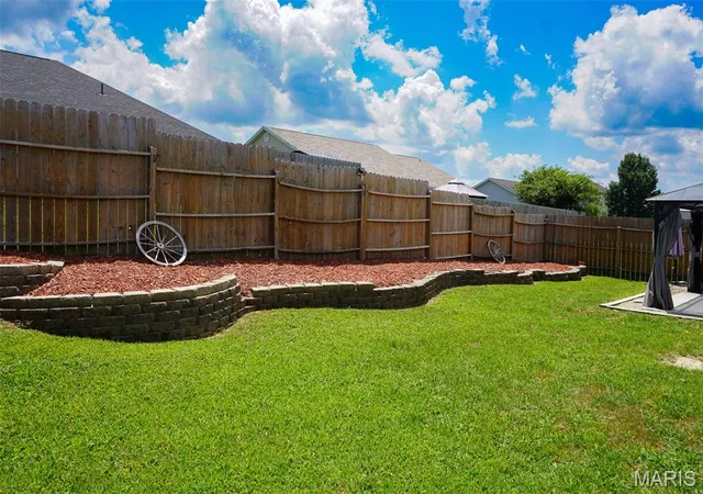 3rd image of 220 Settlers Pass, Waynesville, MO 65583 | MLS# MIS26027545