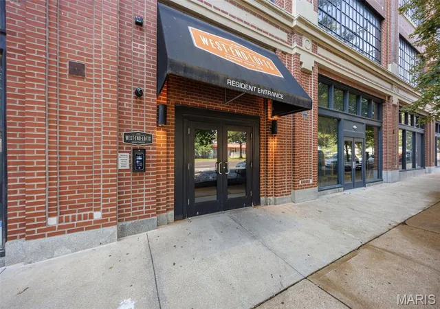Photo 1 of Condo for sale at 4100 Forest Park Ave #309, St Louis, MO 63108 | MLS# MIS26027600 | Listing updated on 2026-08-27
