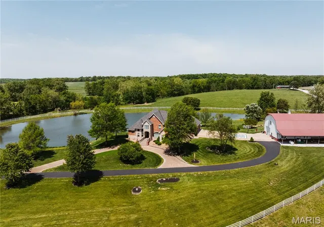 Homes for sale in Moscow Mills, MO | 3869 Hwy C, Moscow Mills, MO 63362 | MLS# MIS26027823