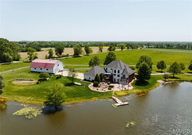 Homes for sale in Moscow Mills, MO | 3869 Hwy C, Moscow Mills, MO 63362 | MLS# MIS26027823