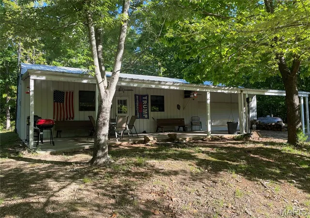Homes for sale in Salem, MO | 739 County Road 6250, Salem, MO 65560 | MLS# MIS26027841