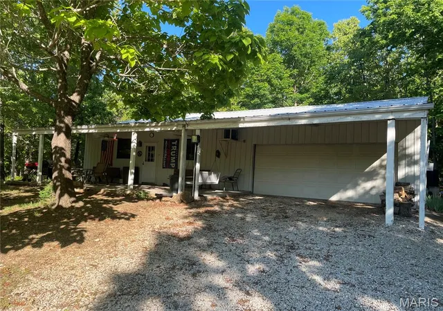 Homes for sale in Salem, MO | 739 County Road 6250, Salem, MO 65560 | MLS# MIS26027841