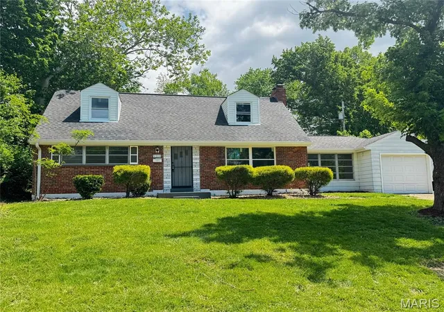 Homes for sale in Bel Ridge, MO | 3508 Saint Henry Ln, Bel Ridge, MO 63121 | MLS# MIS26027842
