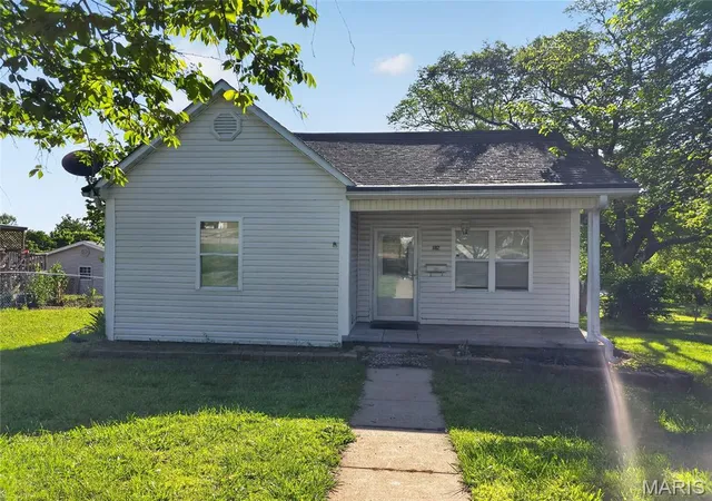 3rd image of 802 Monroe St, Park Hills, MO 63601 | MLS# MIS26027931