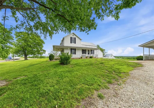 Photo 2 of Sale Pending at 9094 Hwy 100, New Haven, MO 63068 | MLS# MIS26027995 | Listing updated on 2026-08-05