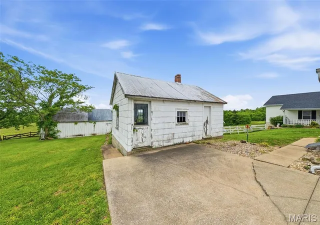 Photo 95 of Sale Pending at 9094 Hwy 100, New Haven, MO 63068 | MLS# MIS26027995 | Listing updated on 2026-08-05