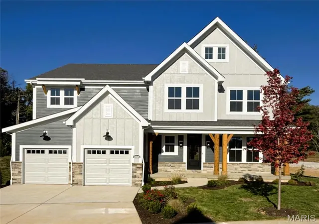 Photo 1 of Single family home for sale at 12305 Wildlife Trl, Town And Country, MO 63141 | MLS# MIS26028087 | Listing updated on 2026-10-09