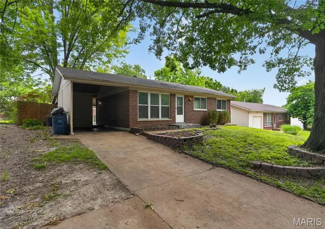 4th image of 1729 Foley Dr, St Louis, MO 63136 | MLS# MIS26028120