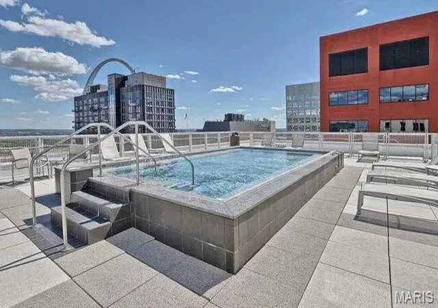 Homes for sale in Saint Louis, MO | 300 N Broadway #804, Saint Louis, MO 63102 | MLS# MIS26028140