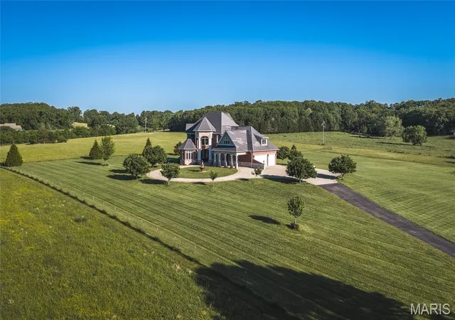 3rd image of 12369 County Road 4000, Rolla, MO 65401 | MLS# MIS26028171