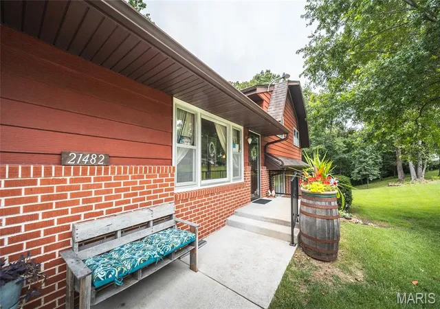 53rd image of 21482 Teardrop Rd, Devils Elbow, MO 65457 | MLS# MIS26028181