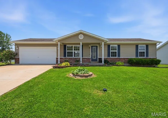 Homes for sale in Wright City, MO | 409 Fredricksburg Wy, Wright City, MO 63390 | MLS# MIS26028222