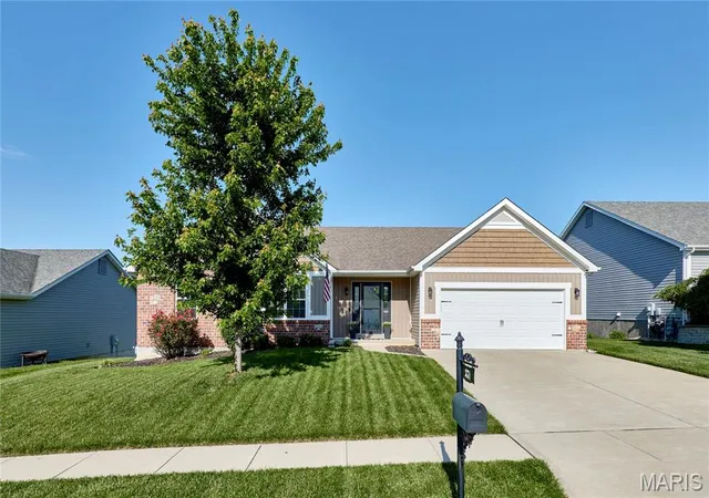 1st image of 331 Vigilant St, Wentzville, MO 63385 | MLS# MIS26028249