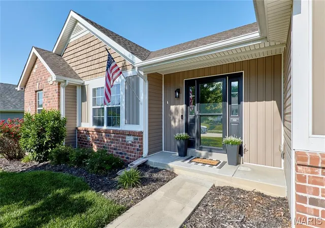 2nd image of 331 Vigilant St, Wentzville, MO 63385 | MLS# MIS26028249
