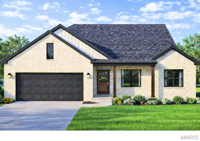 Single family home for sale at 983 Half Moon Ln, Caseyville, IL 62232 | MLS# MIS26028257