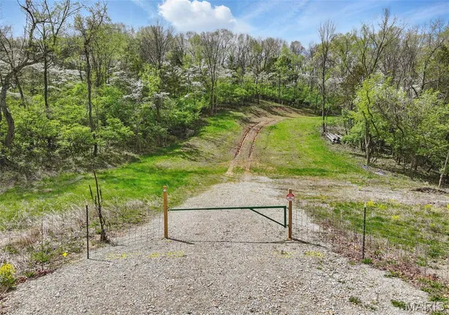 Photo 2 of Land for sale at 16404 Clayton Rd, Wildwood, MO 63011 | MLS# MIS26028269 | Listing updated on 2026-09-02