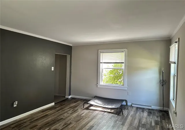 Photo 3 of Single family home for sale at 40 N Missouri Ave, Belleville, IL 62220 | MLS# MIS26028349 | Listing updated on 2026-08-03