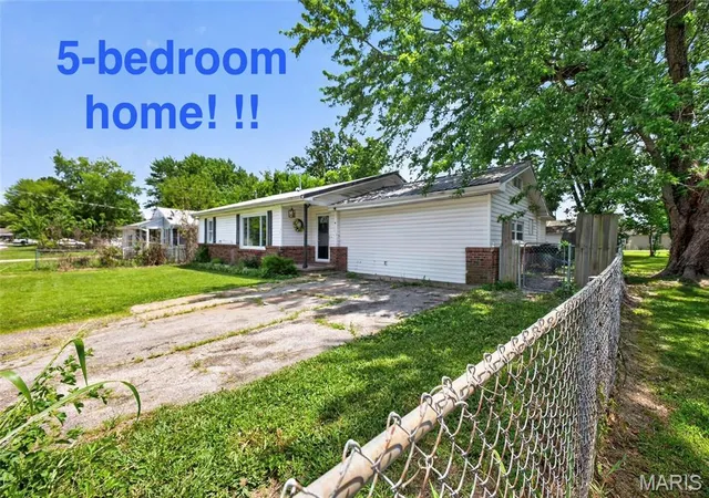 1st image of 707 Mcclain St, Richland, MO 65556 | MLS# MIS26028357