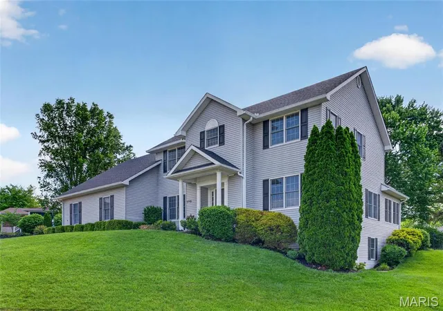 Photo 3 of Single family home for sale at 1719 Delaware Pl, Cape Girardeau, MO 63701 | MLS# MIS26028412 | Listing updated on 2026-10-16