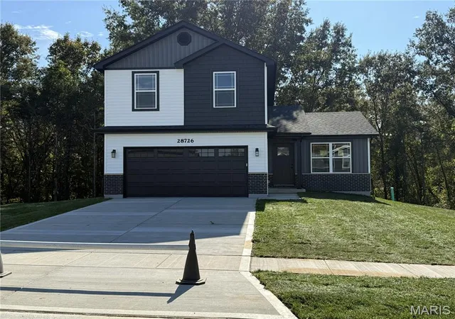Single family home for sale at 28726 Woodland Heights Dr, Warrenton, MO 63383 | MLS# MIS26028430