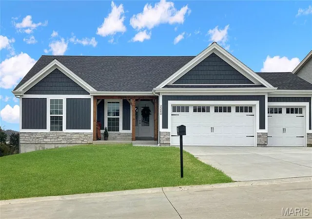 Homes for sale in New Haven, MO | 36 Heritage Valley Dr, New Haven, MO 63068 | MLS# MIS26028473
