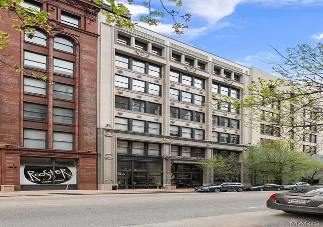 Photo 2 of Condo for sale at 1015 Washington Ave #206, Saint Louis, MO 63101 | MLS# MIS26028490 | Listing updated on 2026-09-14