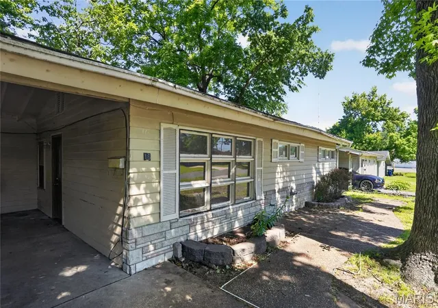 3rd image of 16 Brightwell Ct, St Louis, MO 63031 | MLS# MIS26028618