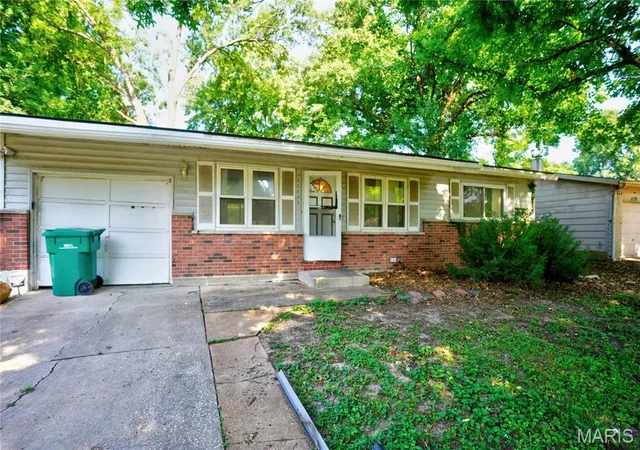 Homes for sale in St John, MO | 11735 Criterion Ave, St John, MO 63138 | MLS# MIS26028688
