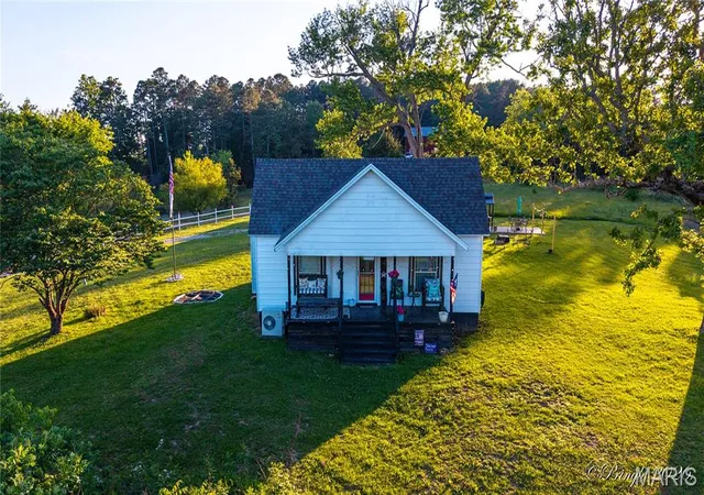 Homes for sale in Willow Springs, MO | 1659 County Road 1030, Willow Springs, MO 65793 | MLS# MIS26028715